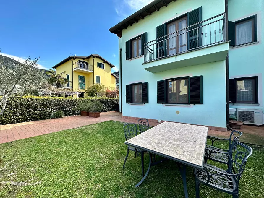 Immagine 3 di Casa quadrifamiliare in vendita  a Massarosa