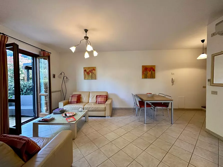 Immagine 14 di Casa quadrifamiliare in vendita  a Massarosa