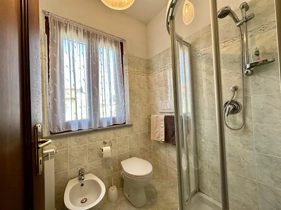 Immagine 34 di Casa quadrifamiliare in vendita  a Massarosa