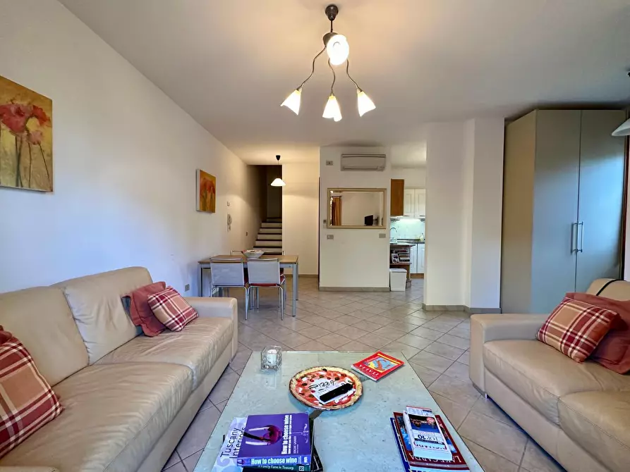 Immagine 10 di Casa quadrifamiliare in vendita  a Massarosa