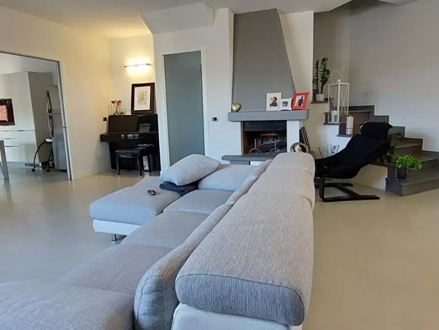 Immagine 11 di Villetta a schiera in vendita  a Montelupo Fiorentino