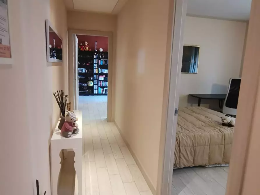 Immagine 15 di Villa in vendita  a San Giuliano Terme