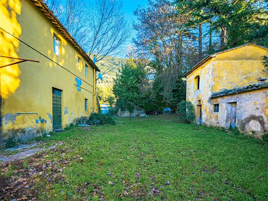 Immagine 9 di Rustico / casale in vendita  a San Giuliano Terme