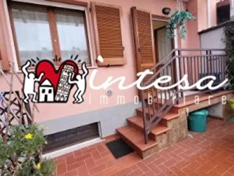 Immagine 19 di Villetta a schiera in vendita  a Pisa