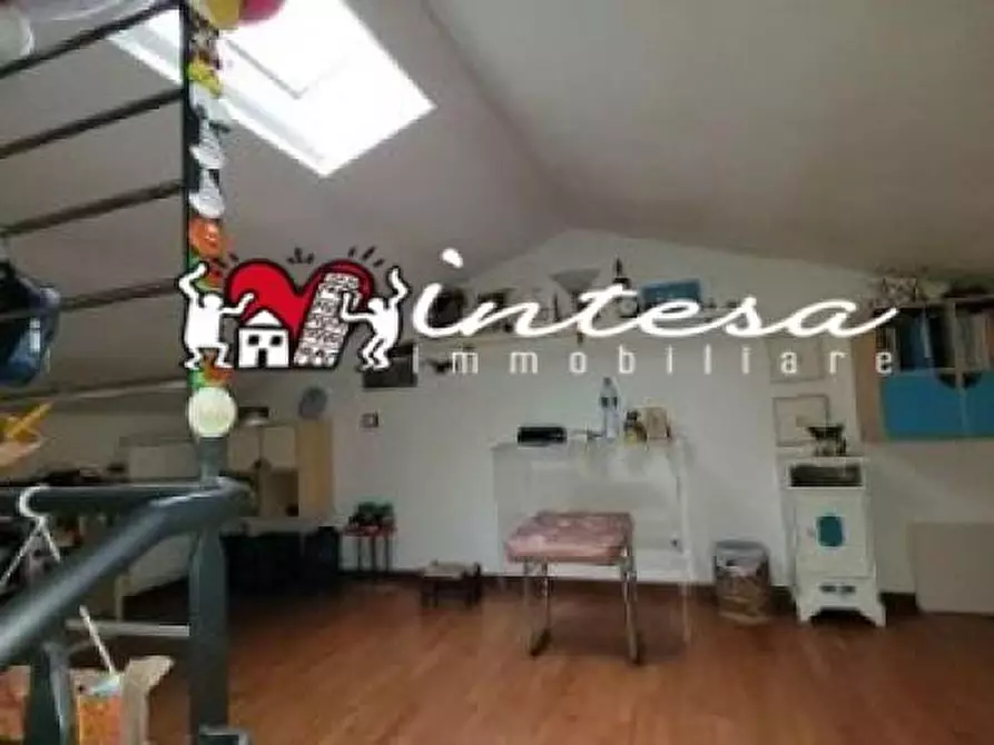 Immagine 25 di Villetta a schiera in vendita  a Pisa