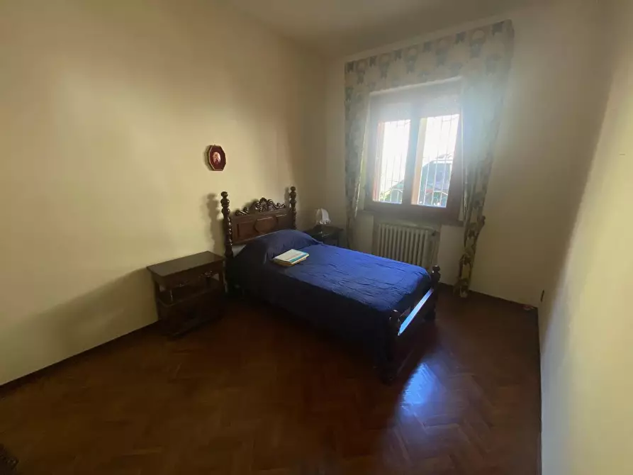 Immagine 11 di Villa in vendita  a Montelupo Fiorentino