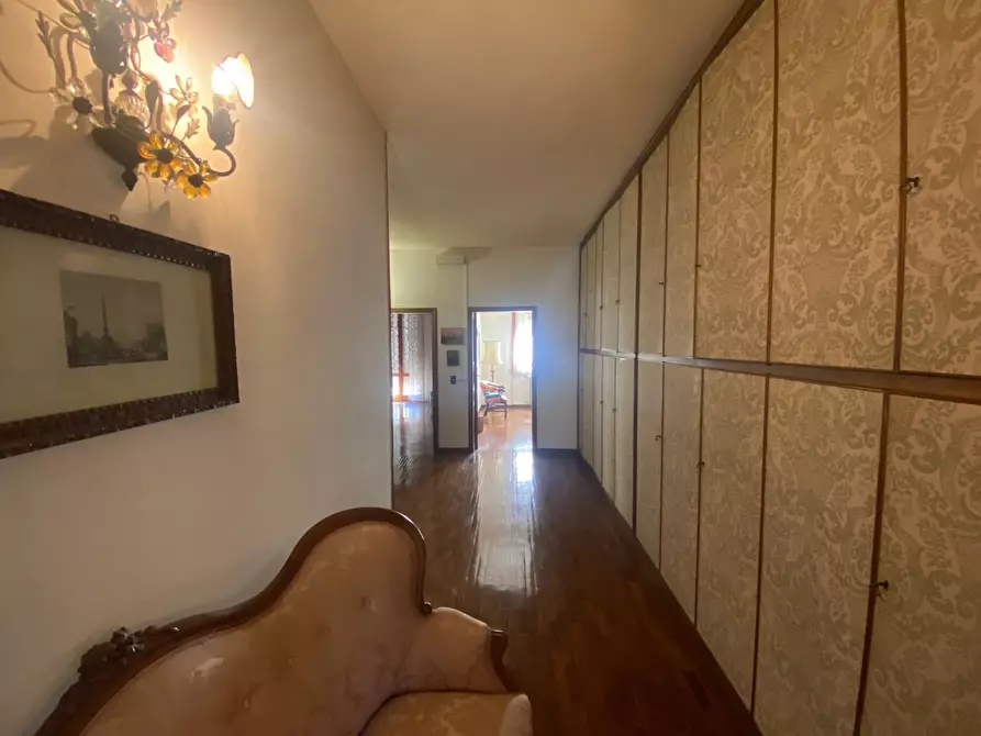 Immagine 10 di Villa in vendita  a Montelupo Fiorentino