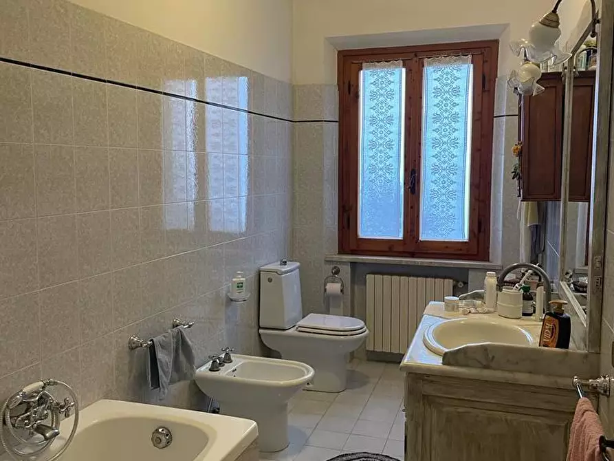 Immagine 22 di Villa in vendita  a San Miniato