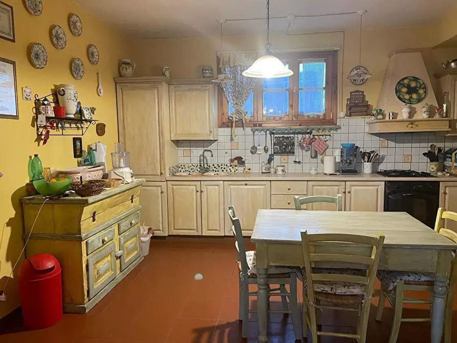 Immagine 4 di Villa in vendita  a San Miniato