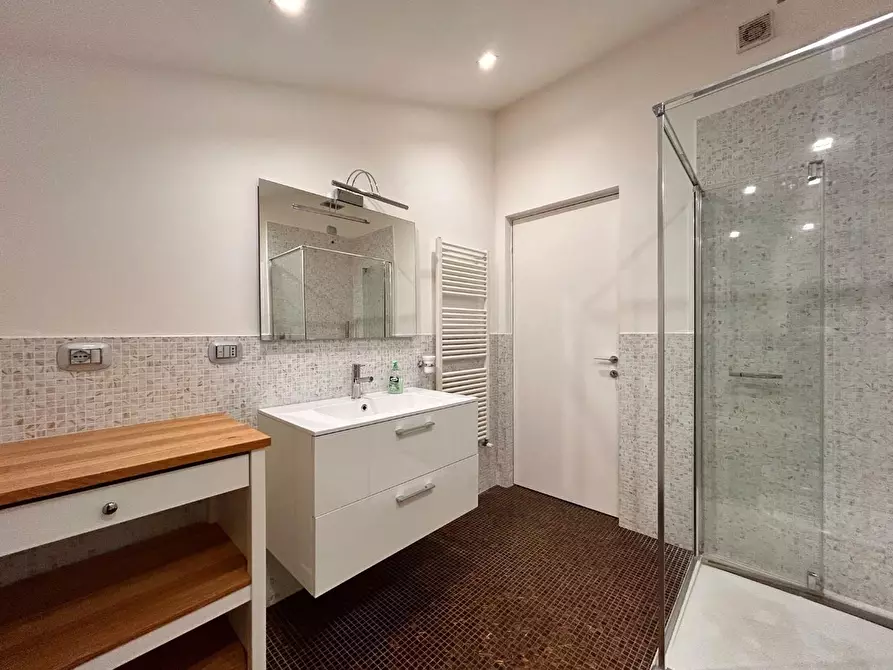 Immagine 15 di Appartamento in affitto  a Forte Dei Marmi