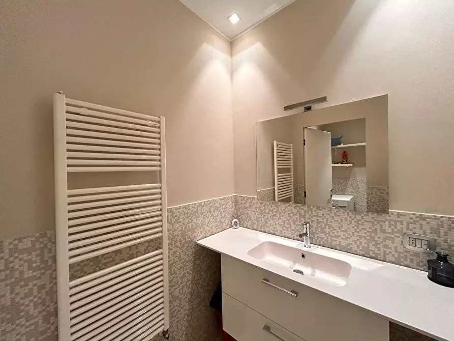 Immagine 9 di Appartamento in affitto  a Forte Dei Marmi