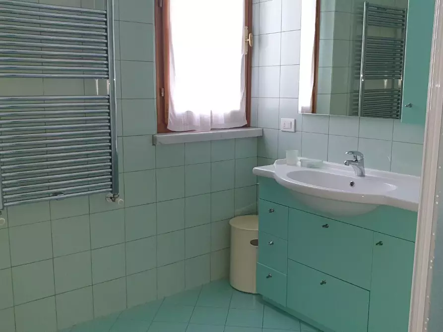 Immagine 12 di Appartamento in affitto  a Forte Dei Marmi