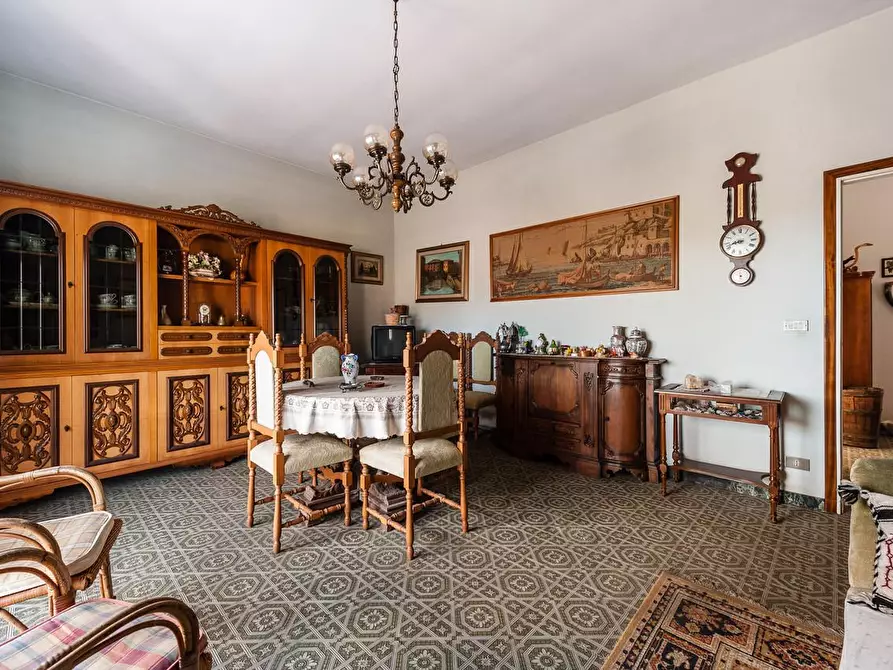 Immagine 2 di Appartamento in vendita  a San Giuliano Terme