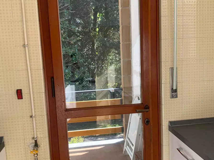 Immagine 8 di Appartamento in affitto  a Forte Dei Marmi