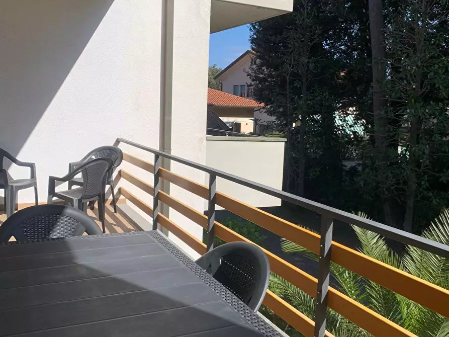 Immagine 21 di Appartamento in affitto  a Forte Dei Marmi