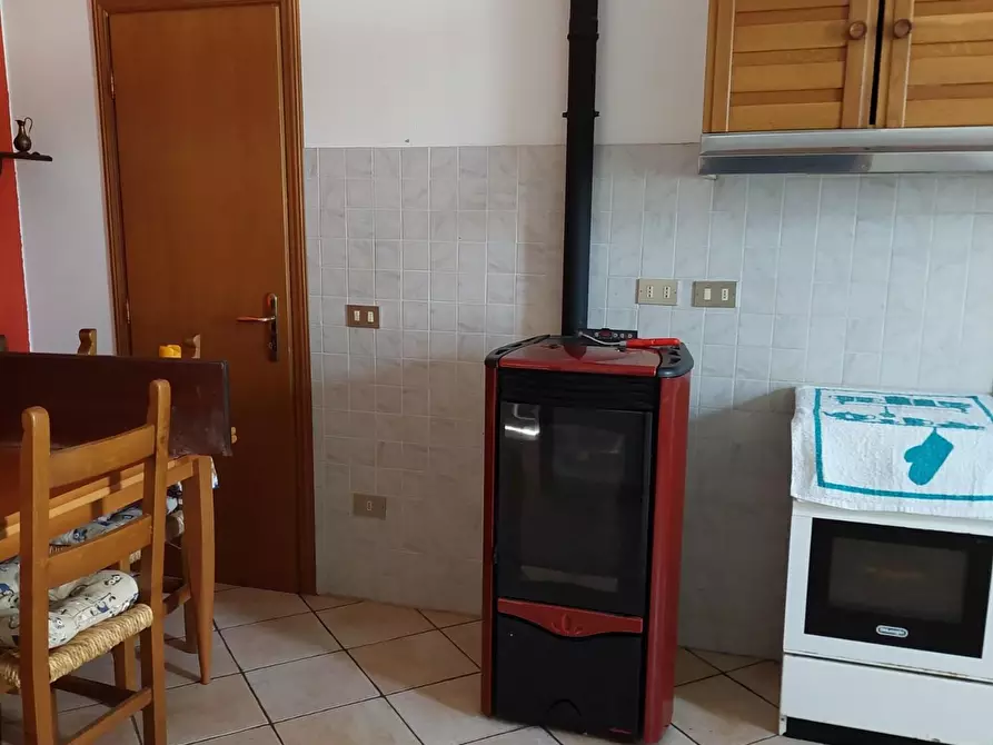 Immagine 26 di Casa colonica in vendita  a Lastra A Signa