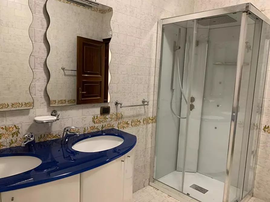 Immagine 25 di Villa in affitto  a Forte Dei Marmi