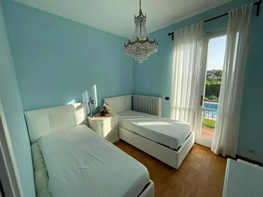 Immagine 20 di Villa in affitto  a Forte Dei Marmi