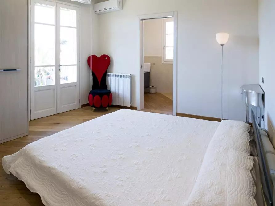 Immagine 26 di Villa in affitto  a Forte Dei Marmi