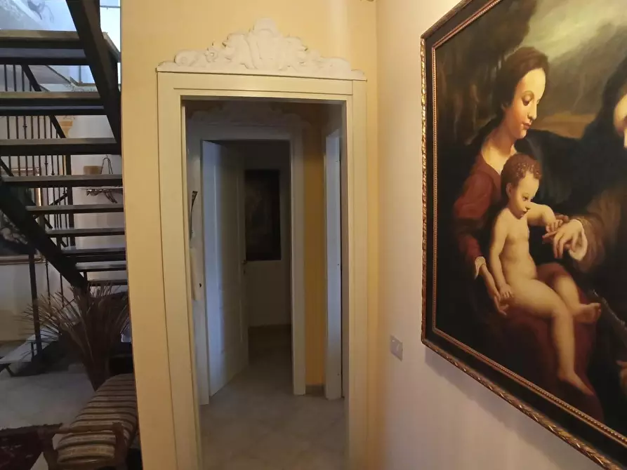 Immagine 12 di Appartamento in vendita  a Carrara