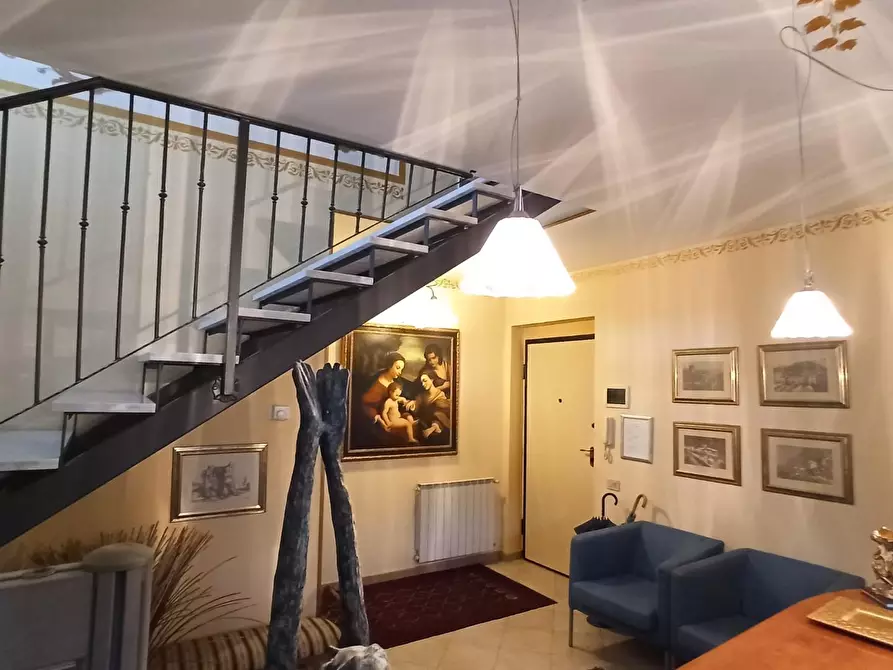 Immagine 3 di Appartamento in vendita  a Carrara