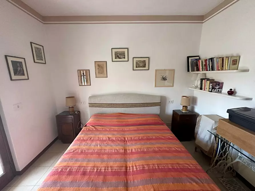 Immagine 33 di Casa indipendente in affitto  a Forte Dei Marmi