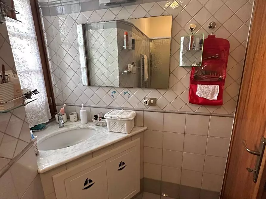 Immagine 31 di Casa indipendente in affitto  a Forte Dei Marmi