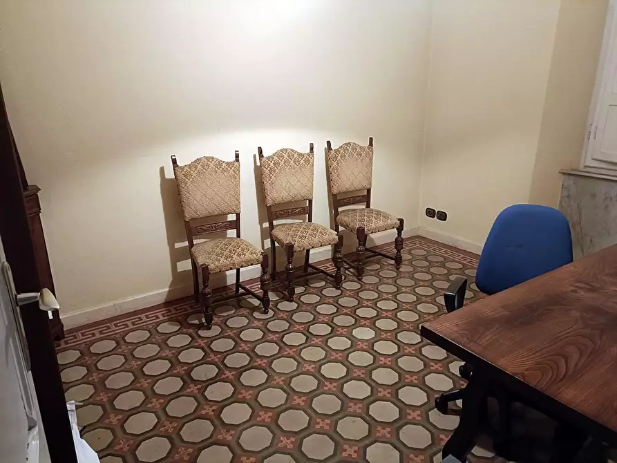 Immagine 26 di Appartamento in vendita  a Carrara