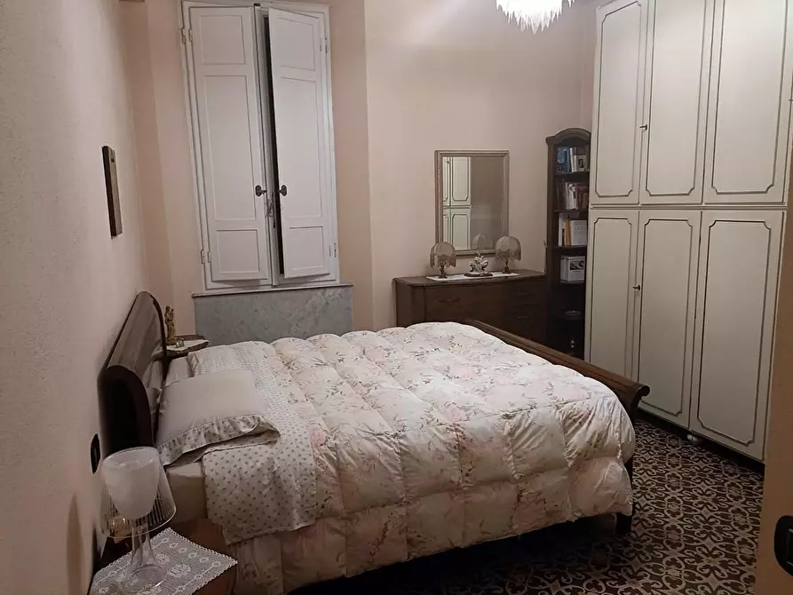 Immagine 15 di Appartamento in vendita  a Carrara