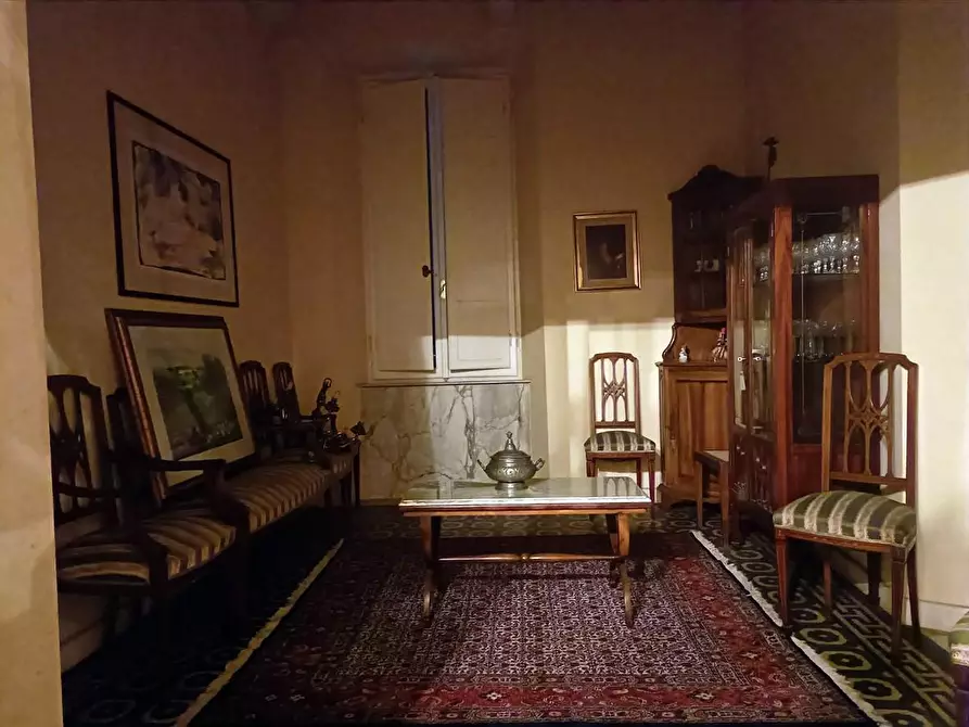 Immagine 25 di Appartamento in vendita  a Carrara