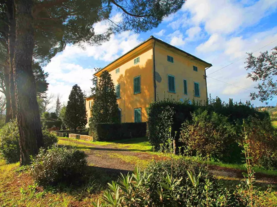 Immagine 40 di Villa in vendita  a Empoli