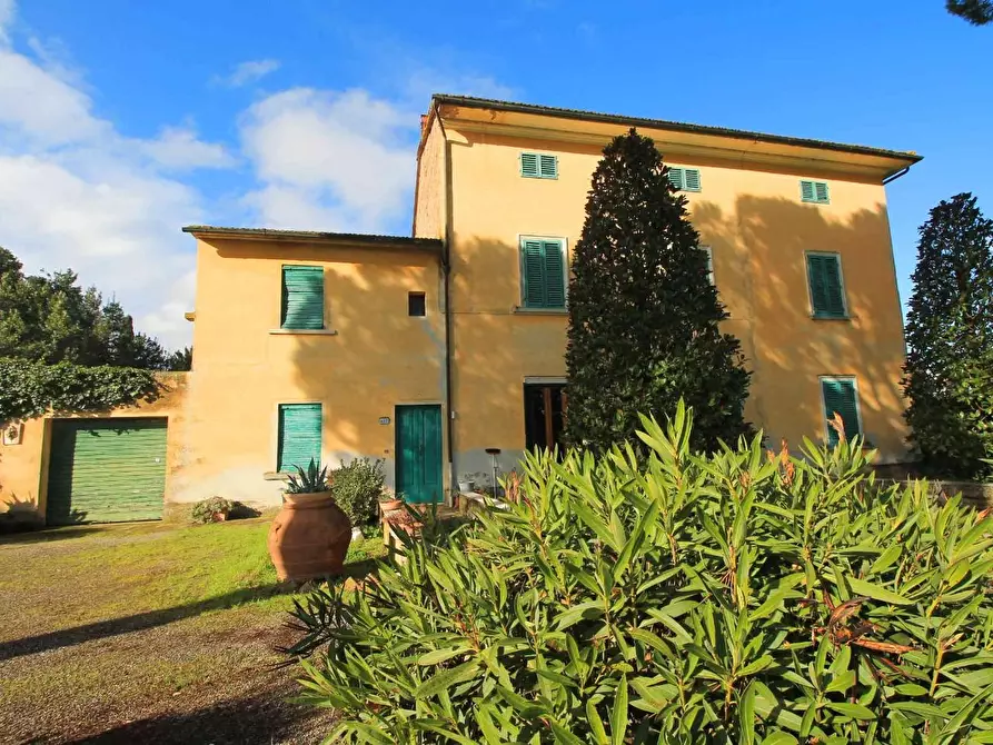 Immagine 45 di Villa in vendita  a Empoli