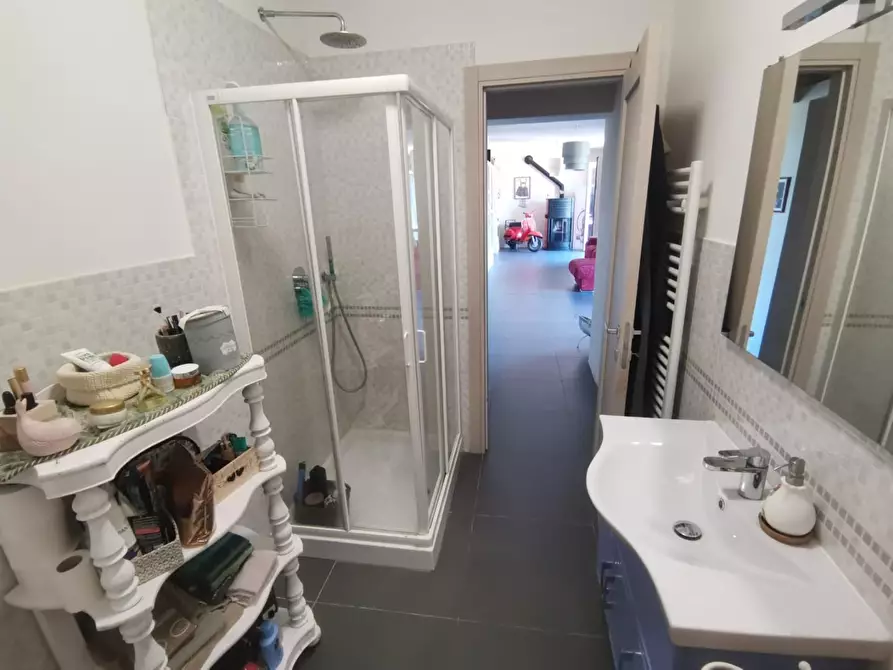 Immagine 15 di Casa indipendente in vendita  a San Giuliano Terme