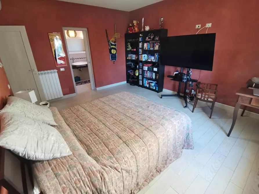 Immagine 40 di Casa indipendente in vendita  a San Giuliano Terme