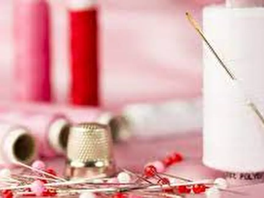 Immagine 2 di Attività commerciale in vendita  a Pietrasanta