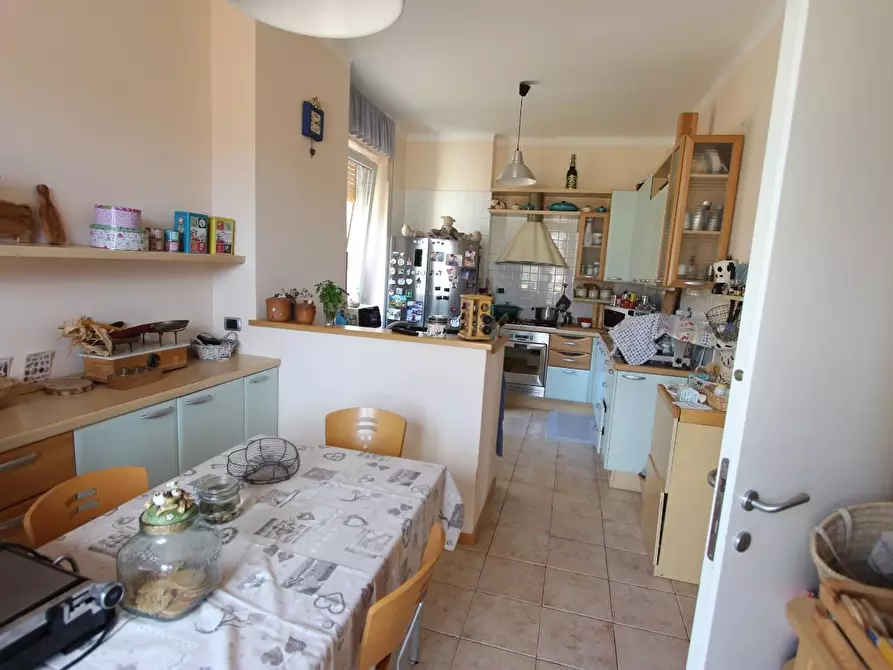 Immagine 19 di Appartamento in vendita  a La Spezia