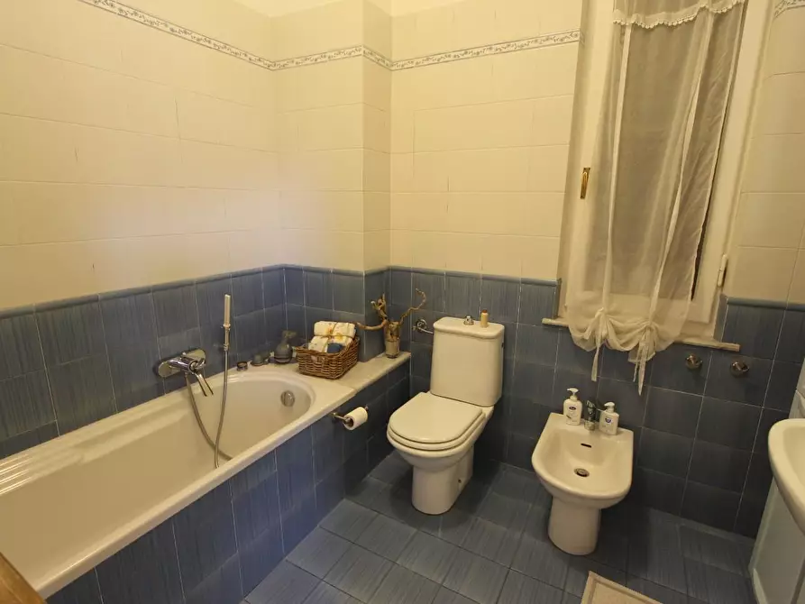 Immagine 32 di Appartamento in vendita  a La Spezia