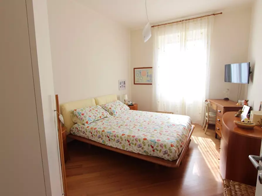 Immagine 42 di Appartamento in vendita  a La Spezia