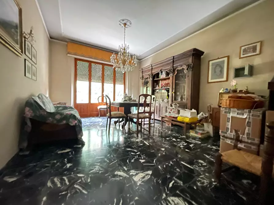 Immagine 13 di Appartamento in vendita  a Siena