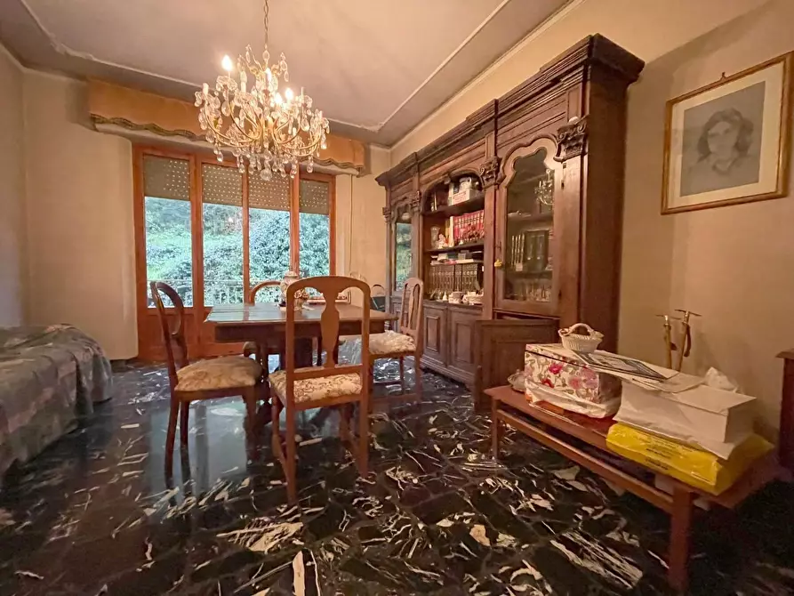 Immagine 4 di Appartamento in vendita  a Siena