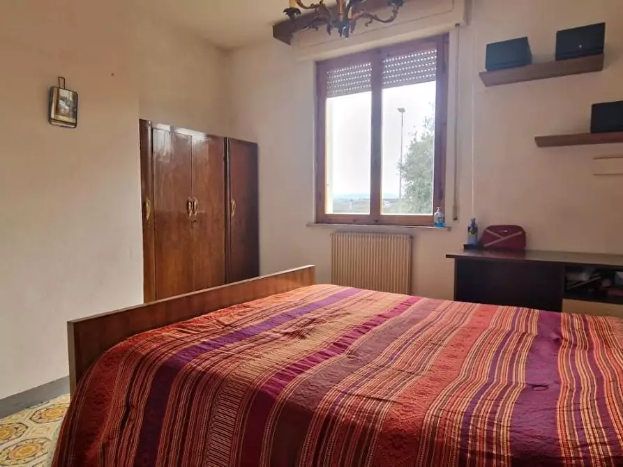 Immagine 19 di Porzione di casa in vendita  a Crespina Lorenzana