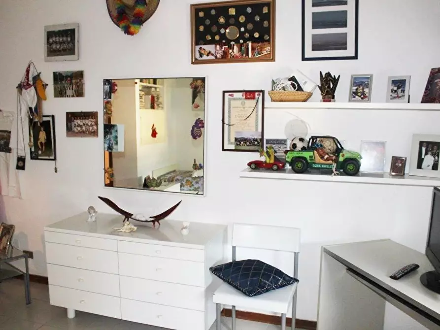 Immagine 13 di Appartamento in vendita  a Carrara