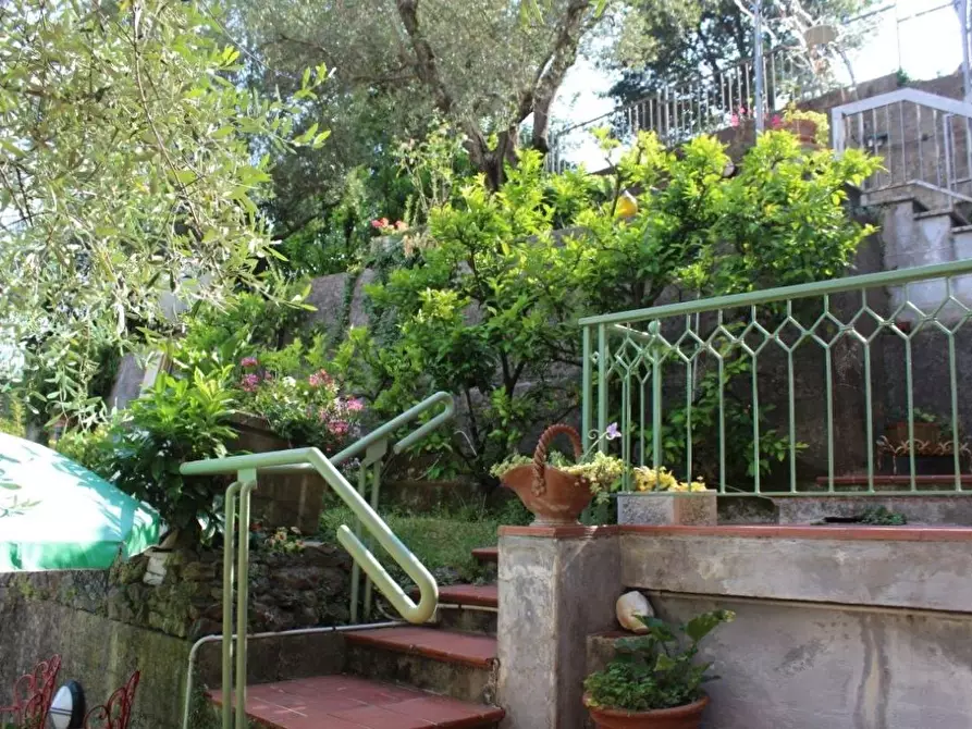 Immagine 34 di Appartamento in vendita  a Carrara