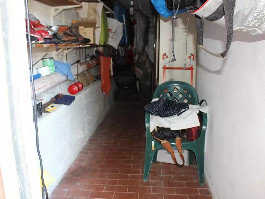 Immagine 35 di Appartamento in vendita  a Carrara