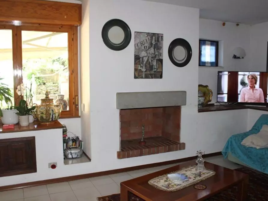 Immagine 25 di Appartamento in vendita  a Carrara