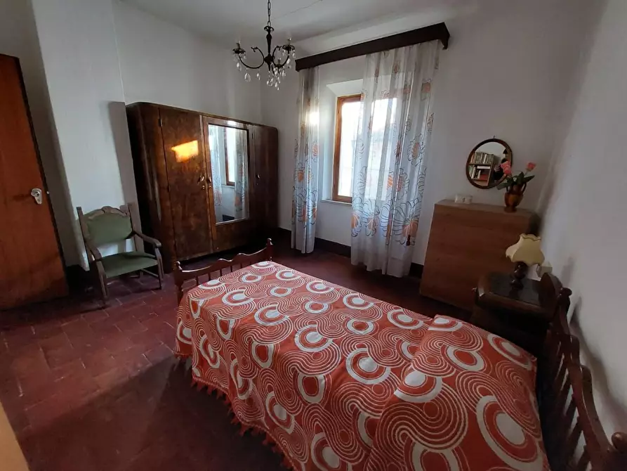 Immagine 16 di Casa indipendente in vendita  a Buti