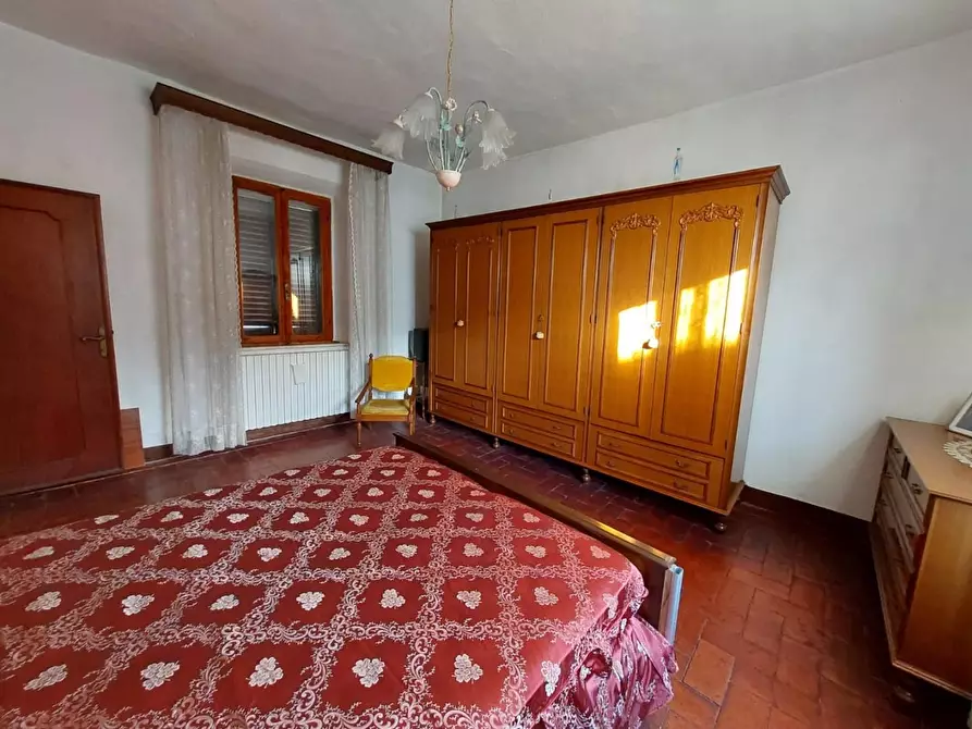 Immagine 11 di Casa indipendente in vendita  a Buti