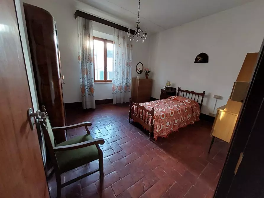 Immagine 15 di Casa indipendente in vendita  a Buti