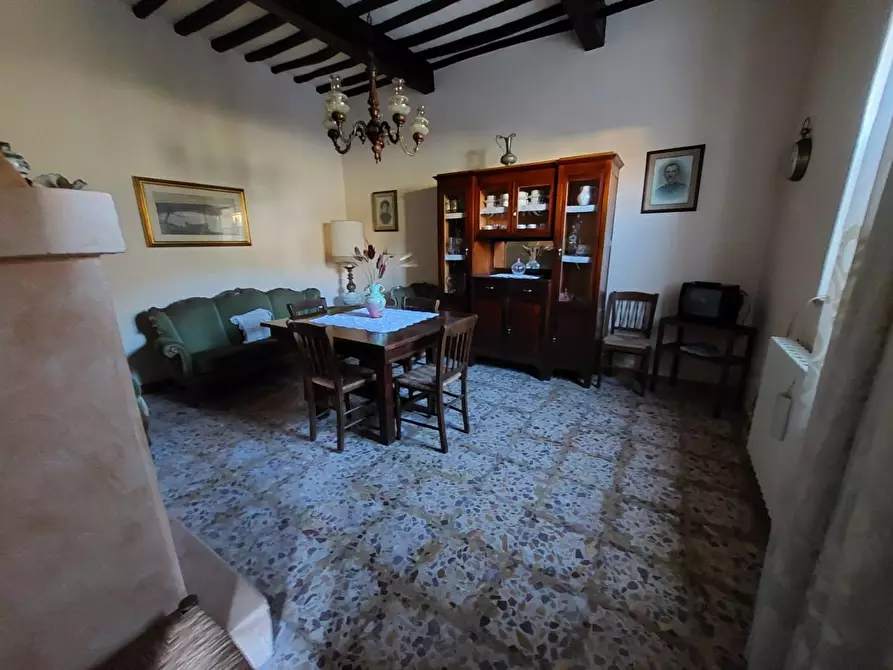 Immagine 8 di Casa indipendente in vendita  a Buti