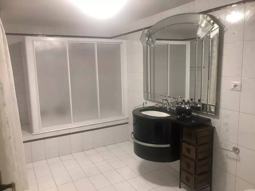 Immagine 16 di Casa semindipendente in vendita  a Forte Dei Marmi